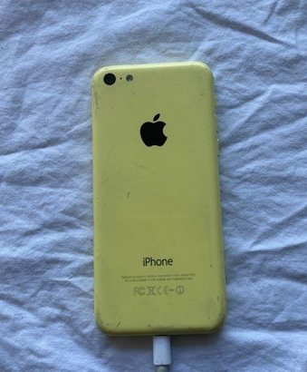 /usrx/10003 3f004x4xluh4s5w54w6n8ddi9i4tb0t4/listingImages/iphone 5c yellow 16 15586 0.png